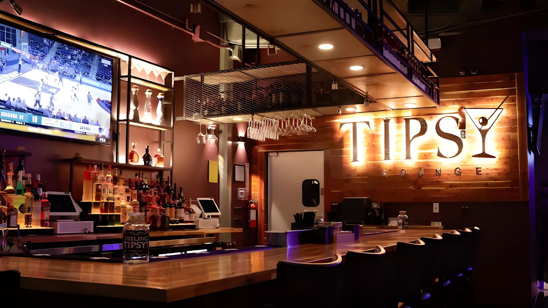 Tipsy with the Bard in Houston: A Shakespearean Adventure in Modern Mixology